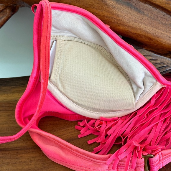 Luli Fama Cosita Buena Fringe Top - Picture 6 of 10